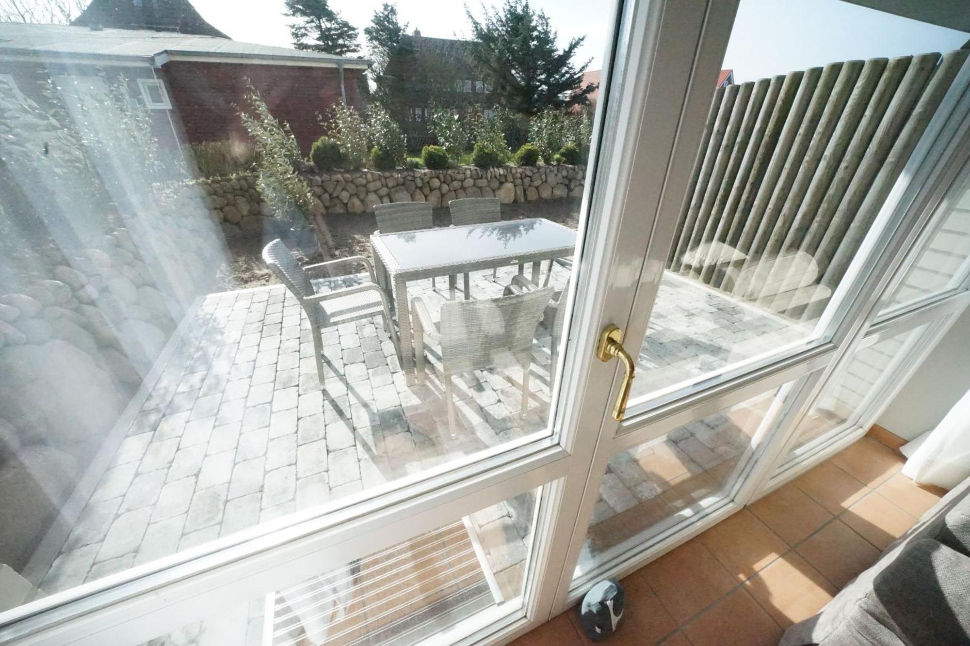 Helle Mit Sonniger Terrasse Apartment Wenningstedt-Braderup
